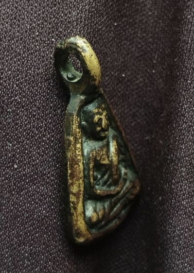 เหรียญหล่อหลวงพ่อเงิน วัดบางคลาน รูปที่ 4