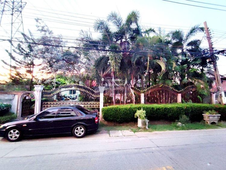 ขายที่ดินใก้ลTHE MALL งามวงศ์วาน 90 ตรว. ตรงข้ามม.ธุรกิจบัณฑิต พร้อมบ้านเดิม1 หลัง