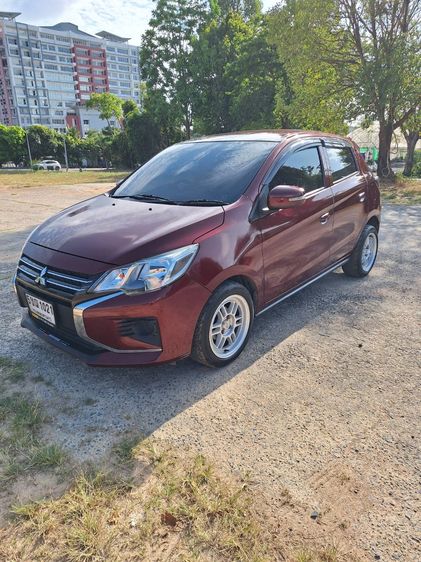 รถ Mitsubishi Mirage 1.2 GLX สี แดง