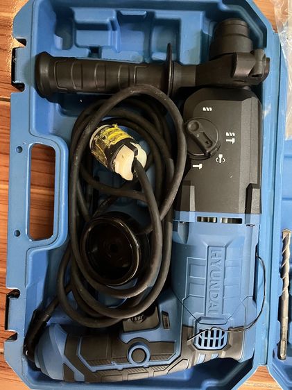 “สว่านโรตารี่ HYUNDAI HD-902-28G มือสอง สภาพดี ใช้งานปกติ มีกล่อง คู่มือ ดอกและอุปกรณ์ตามรูป รูปที่ 3