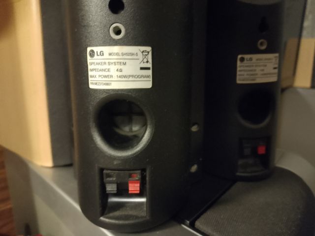 เครื่องเสียงไฮไฟ ลำโพงแยกชิ้น และซับวูฟเฟอร์ ลำโพง LG 