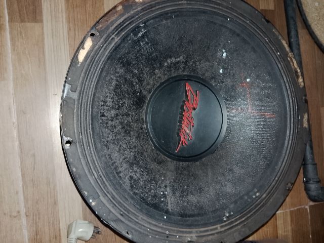 เหมือนได้ฟรี  ดอกซับ15นิ้ว เก็บไว้ไม่ได้ใช้งาน เคลียร์บ้าน รูปที่ 2