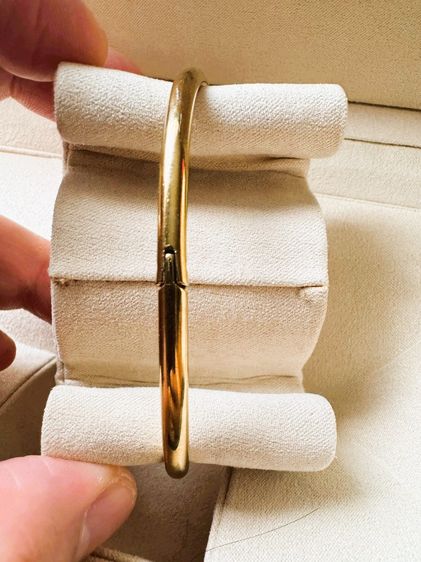 สร้อยข้อมือ unisex ทรงตะปูโลหะเคลือบสีทองประดับเพชรหัวและท้ายตะปู Size 22  ไม่มีอุปกรณ์ รูปที่ 17