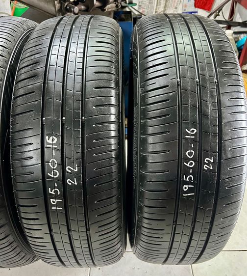 DUNLOP 195 60 16 มือสอง ปี2022 รูปที่ 3