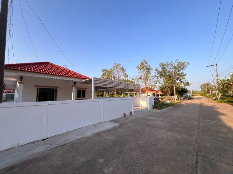 บ้านเดี่ยวหลังใหญ่ ทอนหลายแสน รูปที่ 4