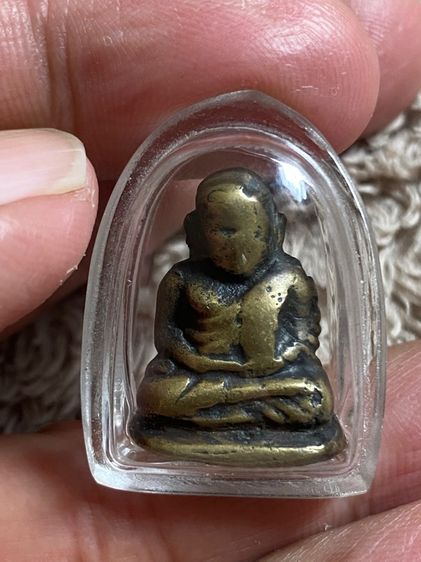 หลวงพ่อเงินพิมพ์นิยม