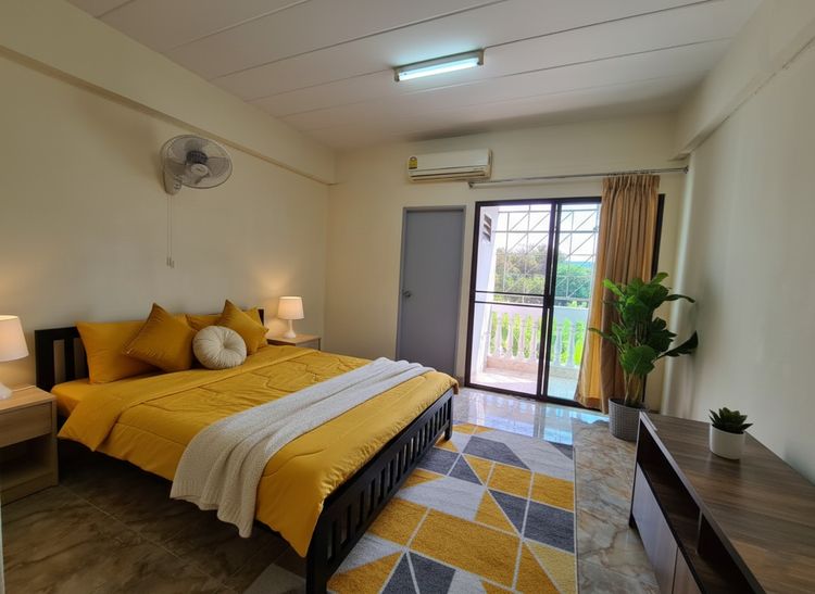 รถไฟฟ้าสายสีเหลือง ห้องพักรายเดือน