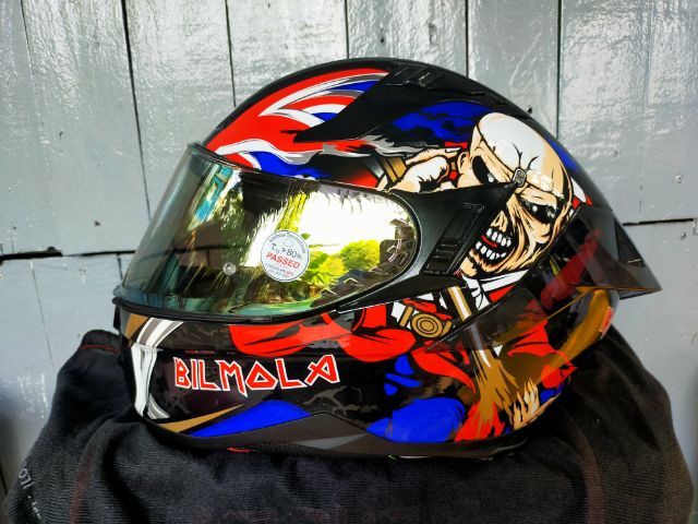 หมวกกันน็อค 💯💯 BILMOLA DEFENDER IRON MAIDEN THE TROOPER สะภาพดีครับ 1900บ.