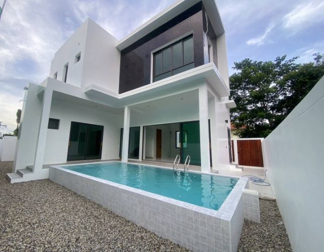 อื่นๆ ไม่มี 2025 ไม่ใช่ ขายด่วนพูลวิลล่าป่าแดด ถนนเลียบแม่น้ำปิง บ้านดอนชัย ซอย 8 ใกล้เมืองเดินทางสะดวก