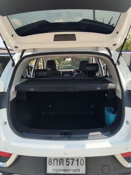 รถ MG ZS 1.5X+ Sunroof สี ขาว