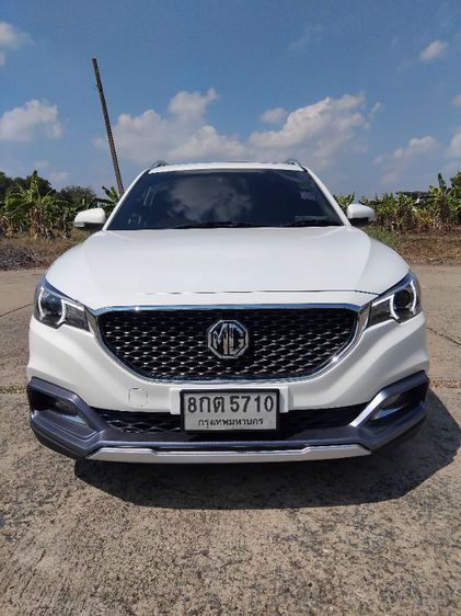 MG ZS 2019 1.5X+ Sunroof Sedan เบนซิน เกียร์อัตโนมัติ ขาว รูปที่ 3