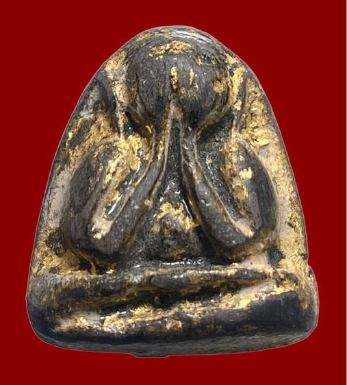 พระปิดตาปิดทองหลังแบบสวย