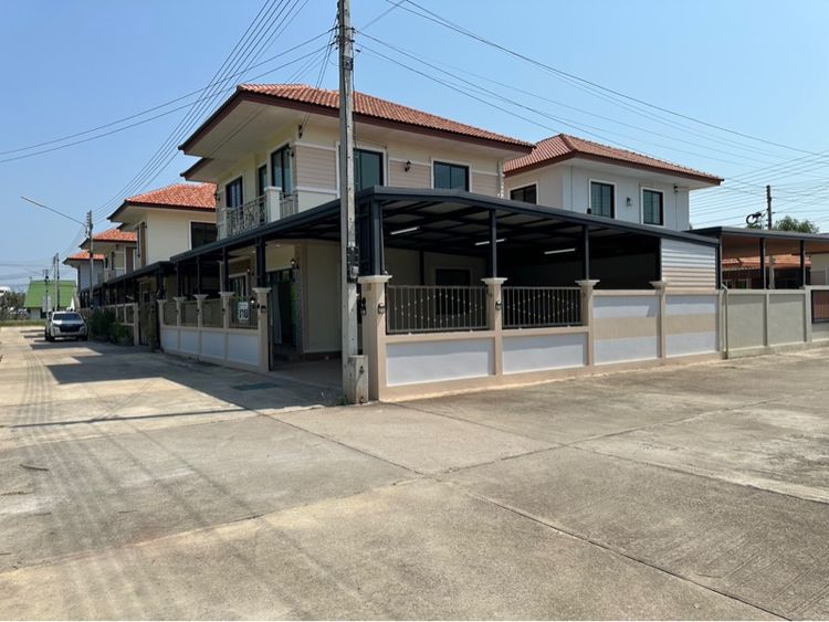 อื่นๆ ตกแต่งครบ 2020 บ้านเดี่ยว 2 ชั้น (มือสอง) เจ้าของขายเอง หลังมุม พื้นที่กว้าง ทำเลศักยภาพ ใกล้กรุงเทพ พร้อมเข้าอยู่ รูปที่ 4