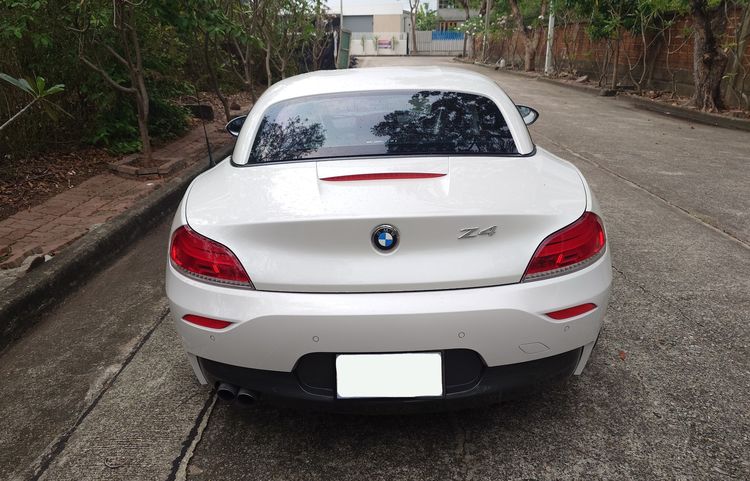 BMW Z4 2013 2.0 sDrive20i M Sport Package Sedan เบนซิน ขาว รูปที่ 4