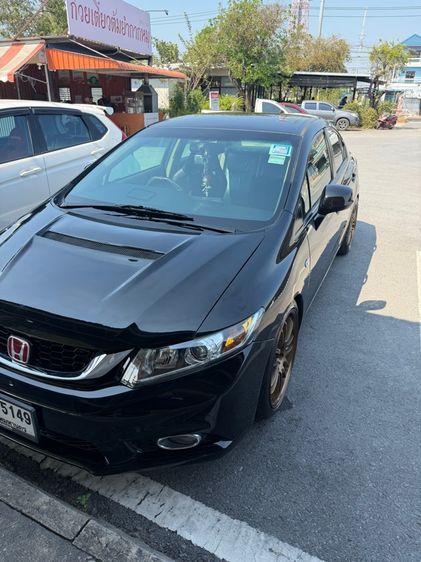 รถ Honda Civic 1.8 E i-VTEC สี ดำ