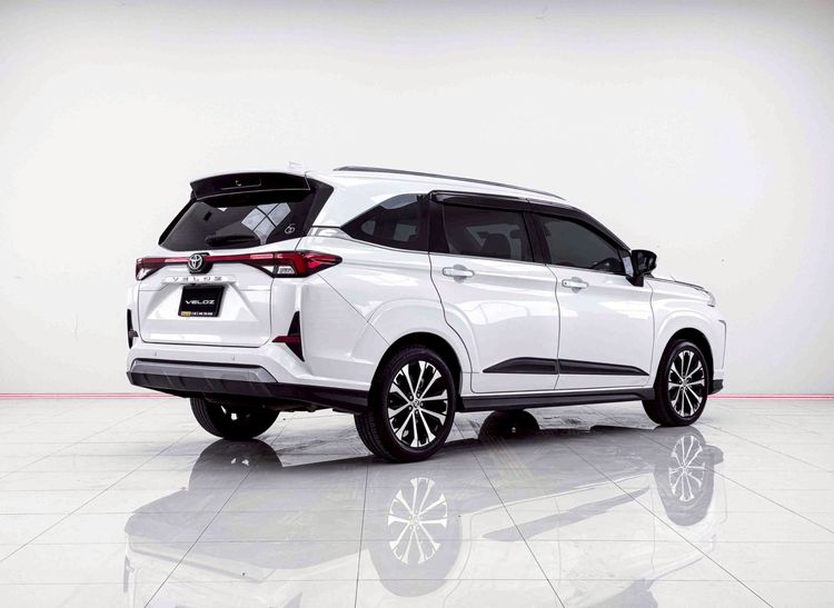 Toyota Veloz 2022 1.5 Premium Utility-car เบนซิน ไม่ติดแก๊ส เกียร์อัตโนมัติ ขาว รูปที่ 4