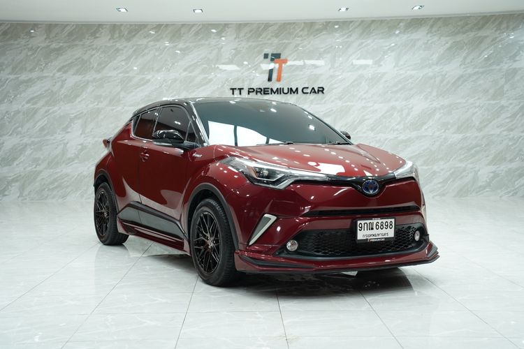 Toyota C-HR 2019 1.8 HV Hi Utility-car ไฮบริด เกียร์อัตโนมัติ แดง