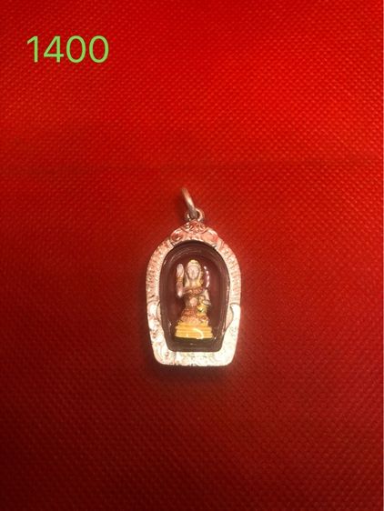 นางกวักเลี่ยมกรอบเงิน