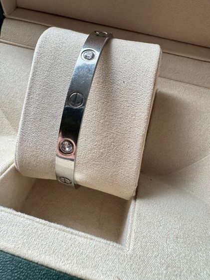 กำไลข้อมือโลหะชุบสีเงินแบบเงาหมุนเกลียวสองด้านประดับเพชร Size 22 รูปที่ 11