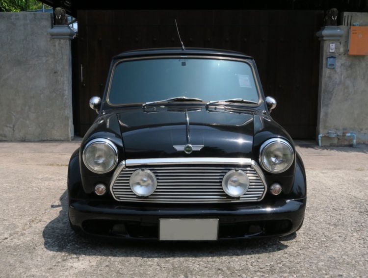 Mini รุ่นอื่นๆ 2010 Sedan เบนซิน ไม่ติดแก๊ส เกียร์ธรรมดา ดำ รูปที่ 2