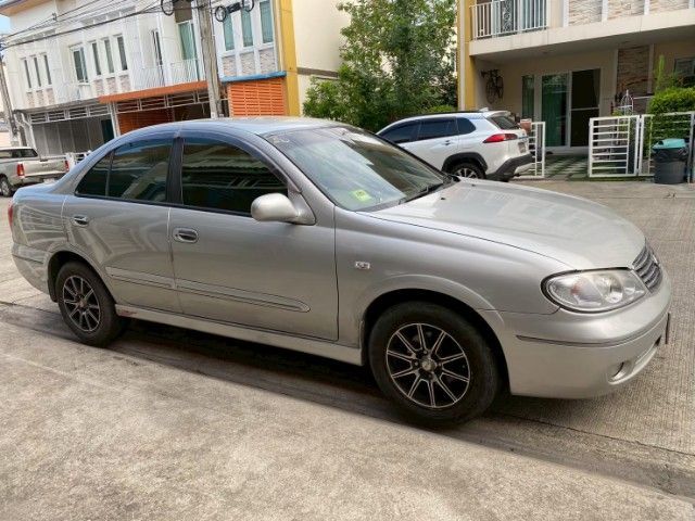 Nissan Sunny 2005 1.8 Super Neo Sedan เบนซิน LPG เกียร์อัตโนมัติ บรอนซ์เงิน รูปที่ 3