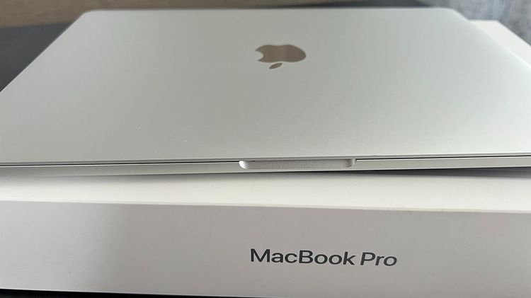 Macbook Pro 13" (M1 2020) 16GB 512GB รูปที่ 7
