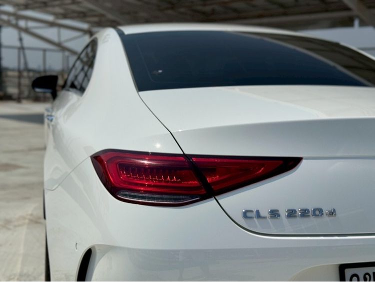 Mercedes-Benz CLS-Class 2022 CLS220 D AMG Sedan ดีเซล ไม่ติดแก๊ส เกียร์อัตโนมัติ ขาว รูปที่ 4