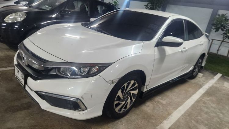 รถ Honda Civic 1.8 E i-VTEC สี ขาว