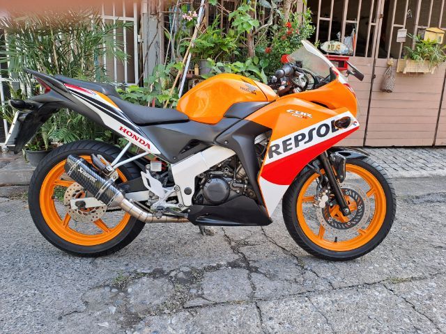 Honda CBR 150 i  2014