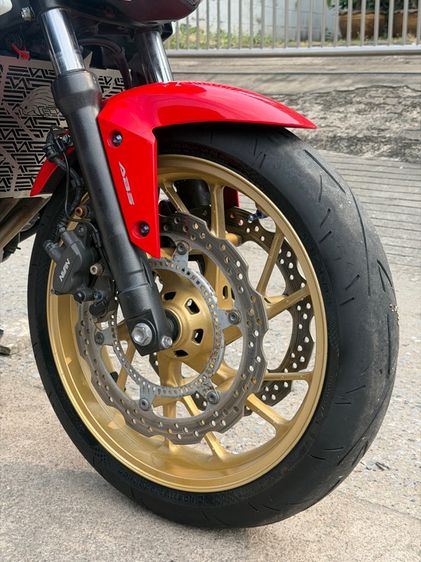 CB650F เดิมสวย กุญแจ2 ภาษี69 เล่มชุดโอนครบ รูปที่ 8