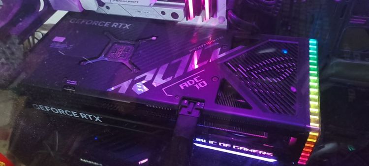 ขาย asus rtx 4070ti super 16 gb สีดำ กล่องอุปกรณ์ครบ มีประกัน 1บวก1 ปี มันจะบวกอีก 1 ปี หลังจากวันที่ผมประกาศไปราวๆ25-28 วัน ถามเพิ่มได้ครับ รูปที่ 2