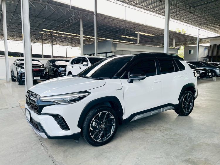 รถ Toyota Corolla Cross 1.8 Hybrid Premium Safety GR Sport สี ขาว