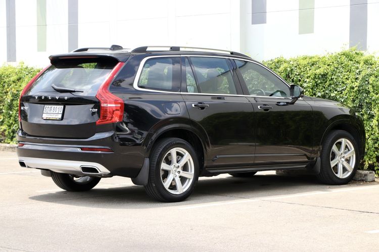 Volvo XC90 2017 2.0 T8 Momentum 4WD Utility-car ปลั๊กอินไฮบริด (PHEV) ไม่ติดแก๊ส เกียร์อัตโนมัติ ดำ รูปที่ 4