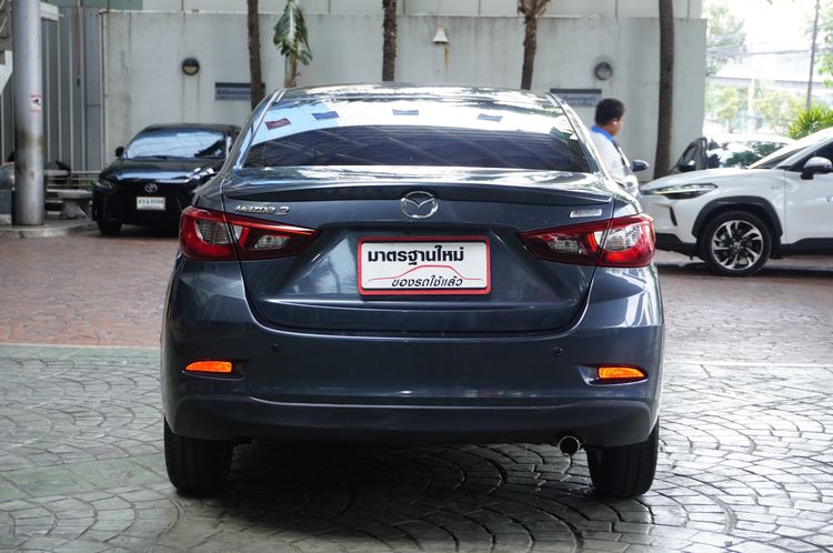 Mazda Mazda 2 2015 1.3 High Sedan เบนซิน ไม่ติดแก๊ส เกียร์อัตโนมัติ เทา รูปที่ 4