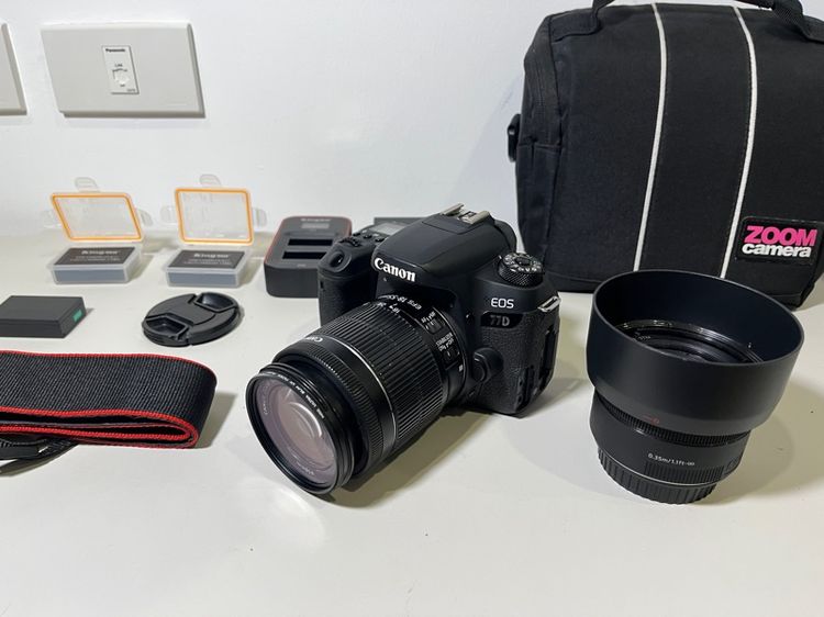 กล้อง DSLR ไม่กันน้ำ CANON EOS 77D,18-55,50mm F1.8,SPARE BATTERY