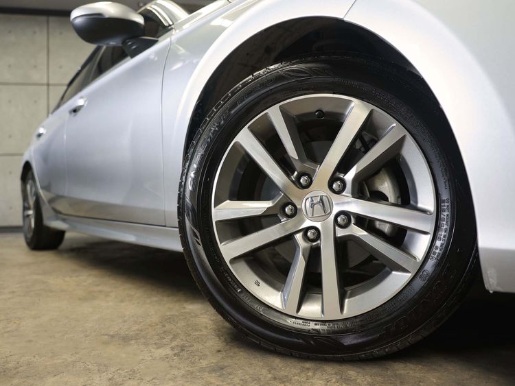 Honda Civic 2023 1.5 EL Sedan เบนซิน ไม่ติดแก๊ส เกียร์อัตโนมัติ บรอนซ์เงิน รูปที่ 4