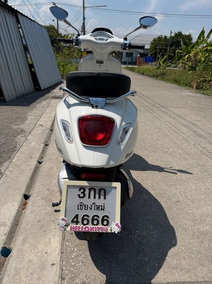 Vespa sprint 125 รูปที่ 8