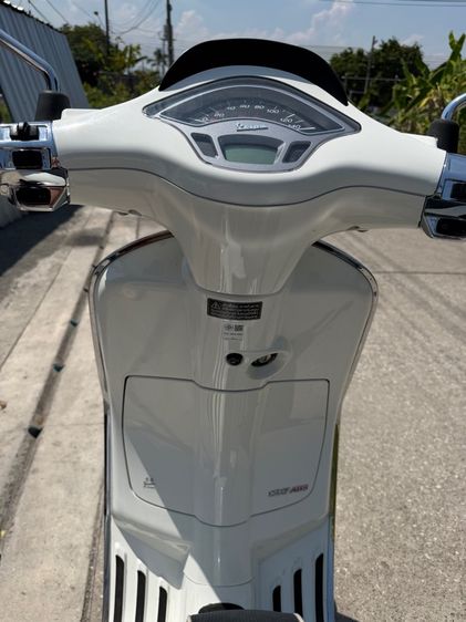 Vespa sprint 125 รูปที่ 7