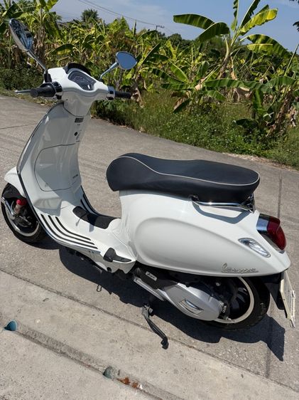 Vespa sprint 125 รูปที่ 11