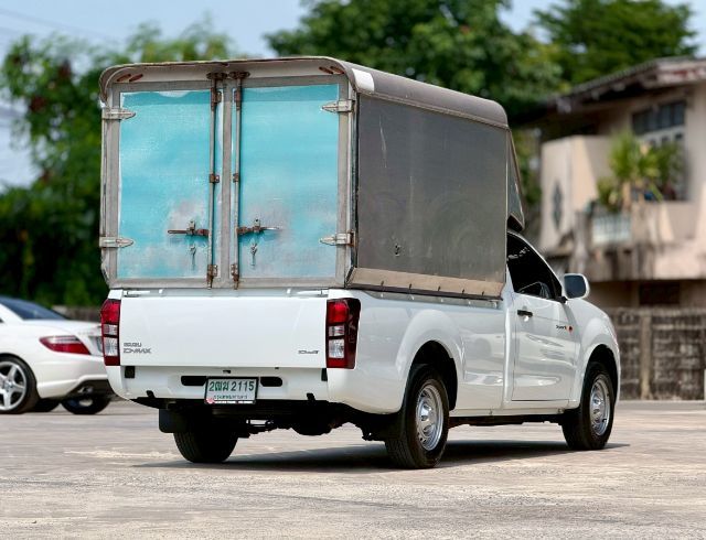 Isuzu D-MAX 2017 3.0 S ดีเซล เกียร์ธรรมดา ขาว รูปที่ 2