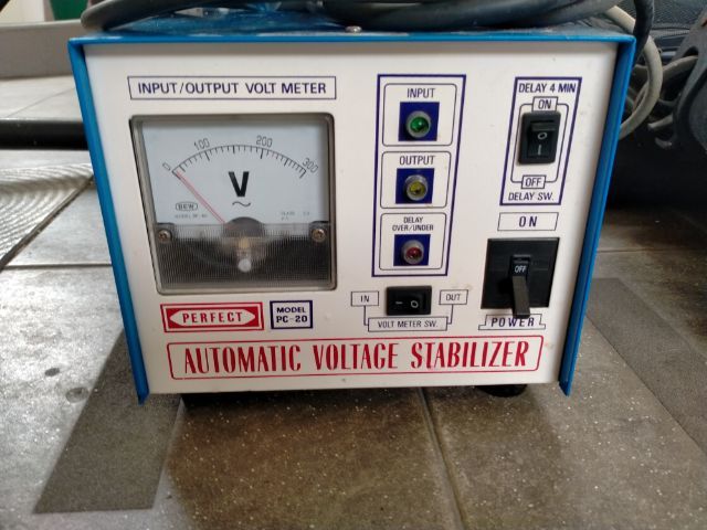 เครื่องควบคุมแรงดันไฟฟ้า รูปที่ 2