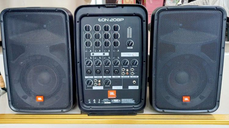 ขาย JBL EON208P แถมไมค์ 2 ชุด (สนใจ โทร. 0929252532 ,Line id : yodsaphat.r) รูปที่ 2