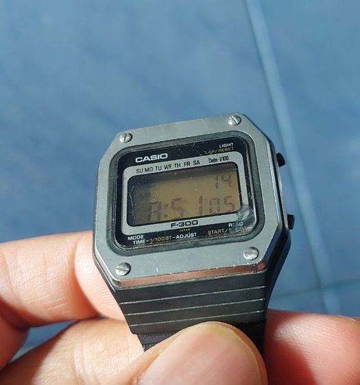 ขายCasioตัวหายากปี 1983 DIGITAL CASIO 110F-300 สภาพใช้งานได้เต็มร้อยของส่วนตัวตกทอด รูปที่ 4