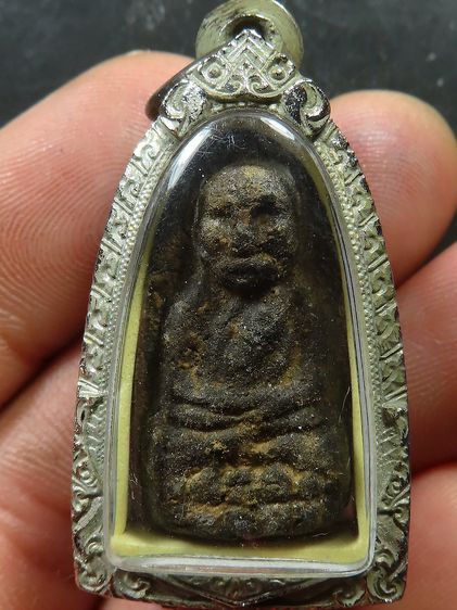 พระหลวงปู่ทวดว่าน