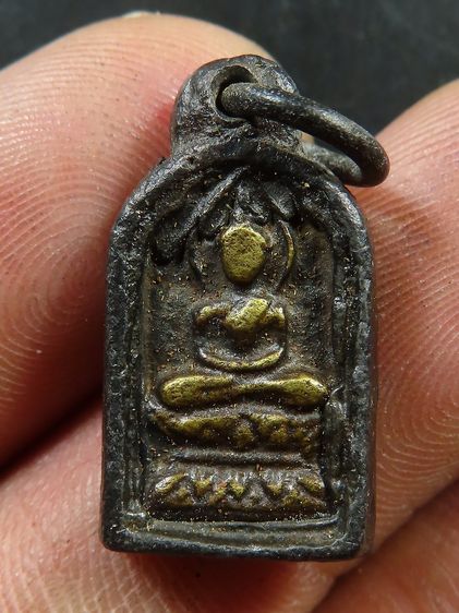 พระเก่าหลวงปู่ศุข