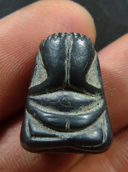 พระปิดตาเก่า