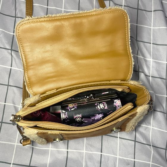 กระเป๋าสะพายใบเล็ก รูปที่ 6