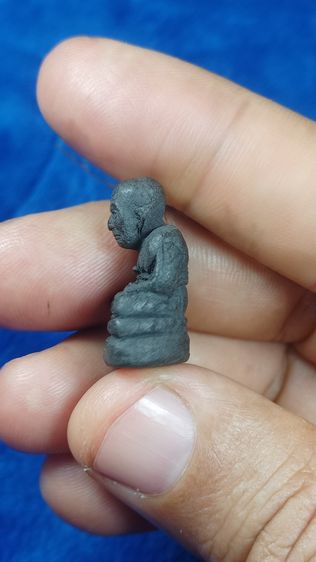 รูปลอยองค์ หลวงปู่ทวดเนื้อว่าน วัดสะบ้าย้อย รุ่นเครื่องบินตกที่เสิ่นเจิ้น พ.ศ.2539 รูปที่ 3