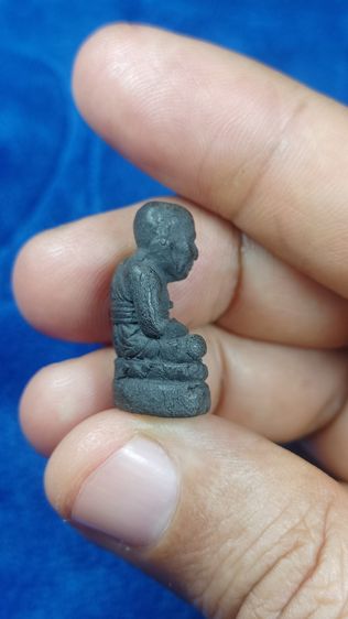 รูปลอยองค์ หลวงปู่ทวดเนื้อว่าน วัดสะบ้าย้อย รุ่นเครื่องบินตกที่เสิ่นเจิ้น พ.ศ.2539 รูปที่ 4