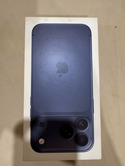 Iphone 17 pro max 512 GB ยังไม่ได้แกะกล่อง เครื่องศูนย์ มือ 1 